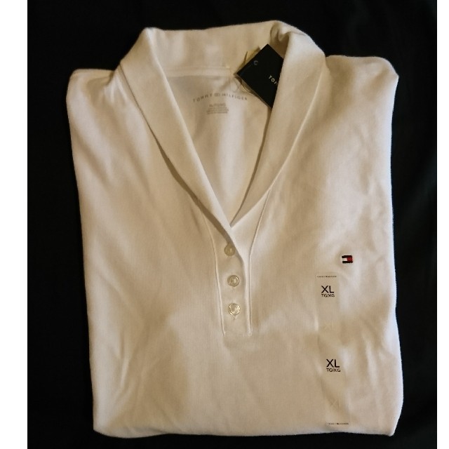 TOMMY HILFIGER(トミーヒルフィガー)の◉大特価☆TOMMY(XL)ホワイト レディースのトップス(ポロシャツ)の商品写真
