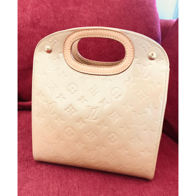 最新作の LOUIS VUITTON - ルイヴィトン ヴェルニ ベージュ 美品
