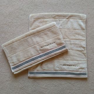 バーバリー(BURBERRY)のバーバリー　フェイスタオル　２枚セット(タオル/バス用品)