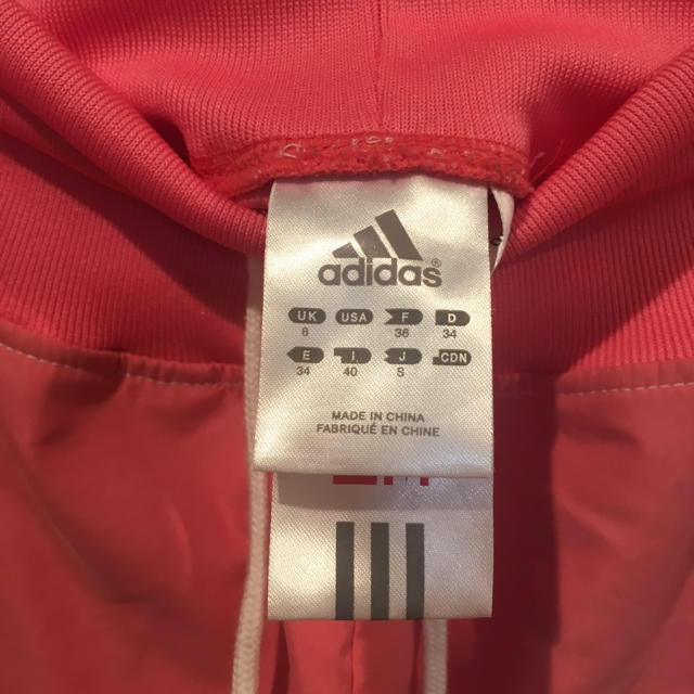 adidas(アディダス)のアディダス レディースのパンツ(ショートパンツ)の商品写真