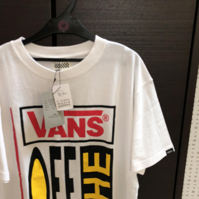 E hyphen world gallery(イーハイフンワールドギャラリー)の新品タグ付  イーハイフン  VANS  Tシャツ  コラボ レディースのトップス(Tシャツ(半袖/袖なし))の商品写真