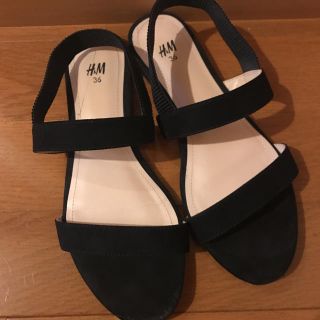 エイチアンドエム(H&M)のH&M 今季ゴムフラットサンダル(サンダル)