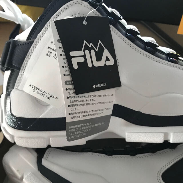 FILA(フィラ)のFILA フィラ グラントヒル スニーカー 27.5cm 2PAC メンズの靴/シューズ(スニーカー)の商品写真