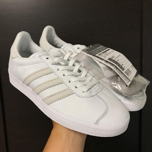 adidas(アディダス)の1つのみ！adidas メゾンドリーファー コラボスニーカー レディースの靴/シューズ(スニーカー)の商品写真