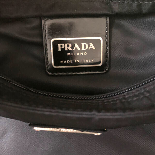 PRADA(プラダ)のプラダ PRADA ショルダーバッグ サコッシュ レディースのバッグ(ショルダーバッグ)の商品写真