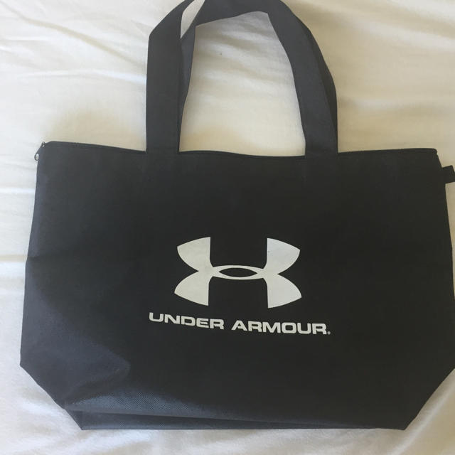 UNDER ARMOUR(アンダーアーマー)のアンダーアーマー 袋 メンズのバッグ(その他)の商品写真