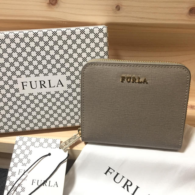 ファッション小物FURLA BABYLON 二つ折り 財布