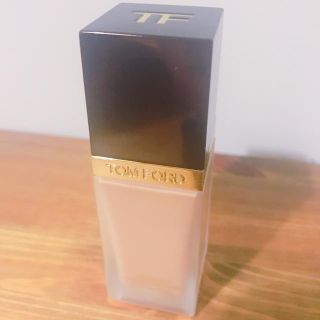 トムフォード(TOM FORD)のTOMFORD トレースレスファンデーション SPF15 13バフ(ファンデーション)