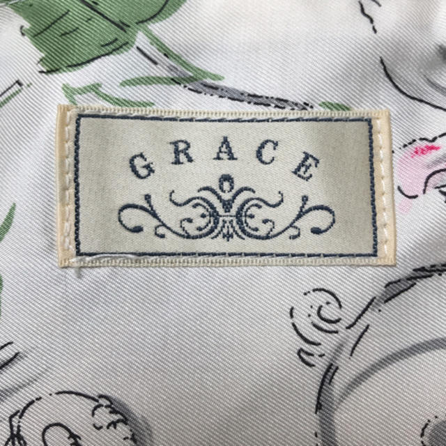 【値下げしました！】Grace ワンピースドレス レディースのワンピース(ひざ丈ワンピース)の商品写真