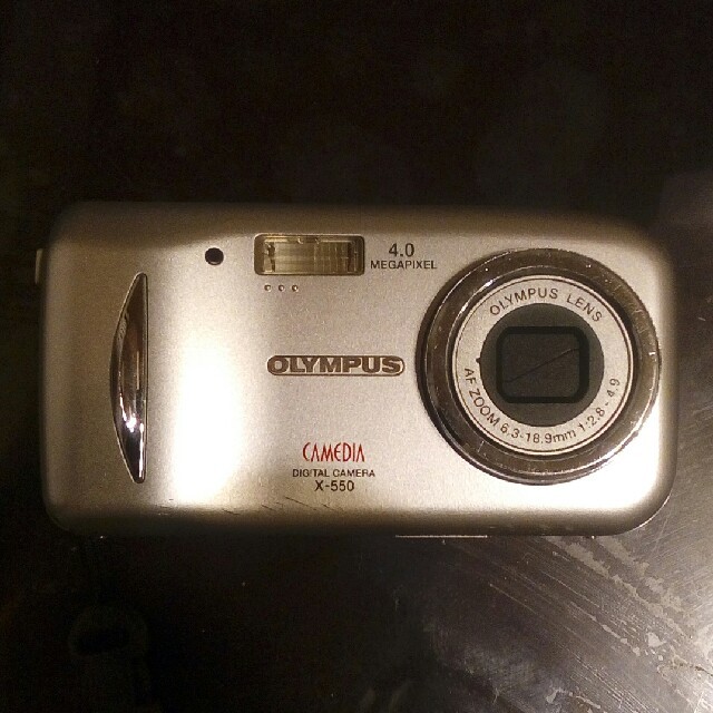 OLYMPUS X-550 動作品 スマホ/家電/カメラのカメラ(コンパクトデジタルカメラ)の商品写真