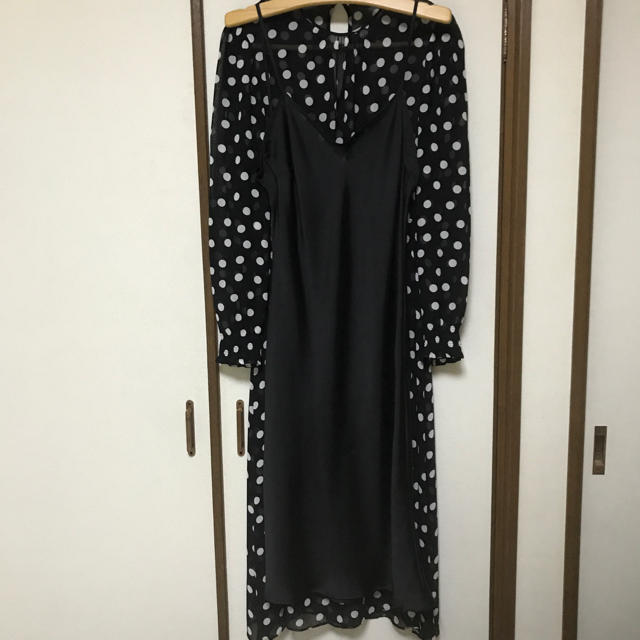 ZARA(ザラ)のZARA ドットワンピース レディースのワンピース(ロングワンピース/マキシワンピース)の商品写真