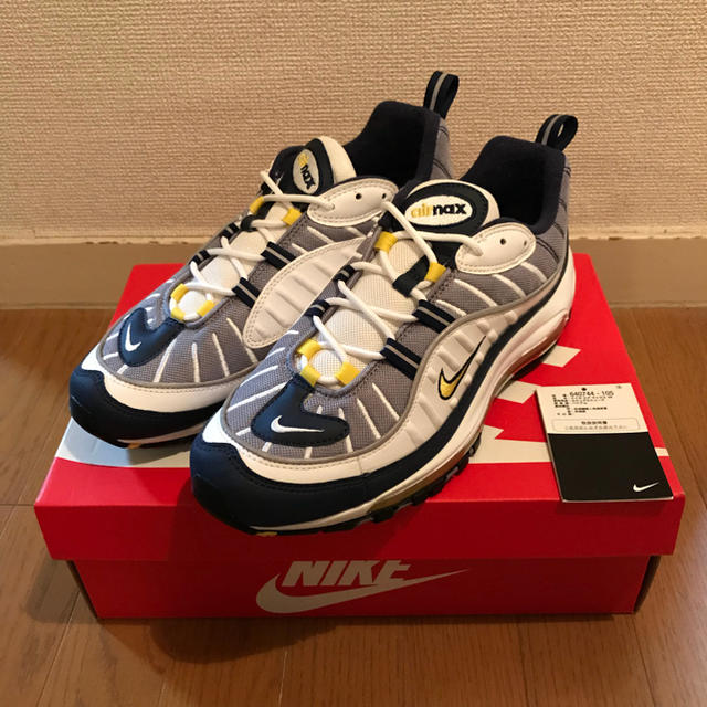 NIKE(ナイキ)のNIKE AIR MAX 98 OG "TOUR YELLOW" メンズの靴/シューズ(スニーカー)の商品写真