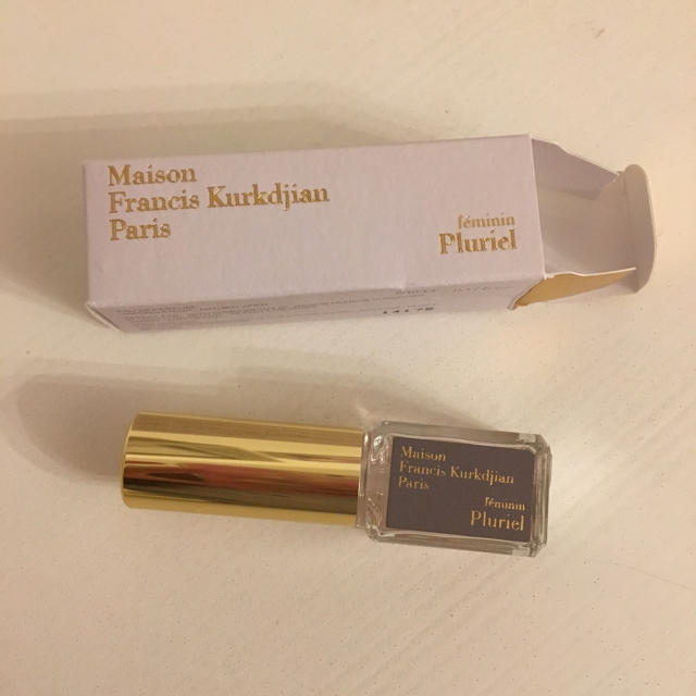 Maison Francis Kurkdjian(メゾンフランシスクルジャン)のメゾン フランシスクルジャン  フェミナンプルリエル 5ml コスメ/美容の香水(香水(女性用))の商品写真