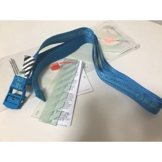 Off-White(ベルト ・ ブルー・ネイビー/青色系)のフリマ Off-White(ベルト ・ ブルー・ネイビー/青色系)のフリマ