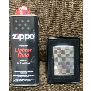 ジッポー(ZIPPO)のZippo デザインオイルライター 箱付き(タバコグッズ)