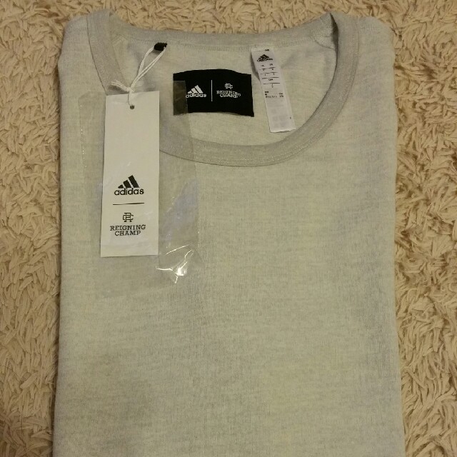 adidas(アディダス)のアディダス　tシャツ　新品タグつき メンズのトップス(Tシャツ/カットソー(半袖/袖なし))の商品写真