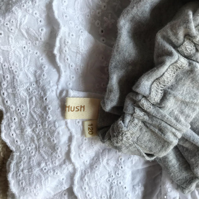 HusHush(ハッシュアッシュ)のHusHusH フリルパンツ 120 キッズ/ベビー/マタニティのキッズ服女の子用(90cm~)(パンツ/スパッツ)の商品写真