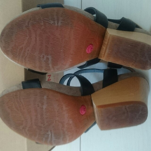CAMPER(カンペール)のカンペール8.5㌢ヒールサンダル  レディースの靴/シューズ(サンダル)の商品写真