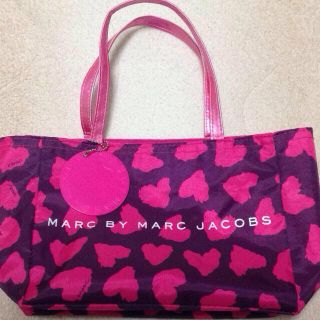 マークバイマークジェイコブス(MARC BY MARC JACOBS)のミニバッグ(ポーチ)