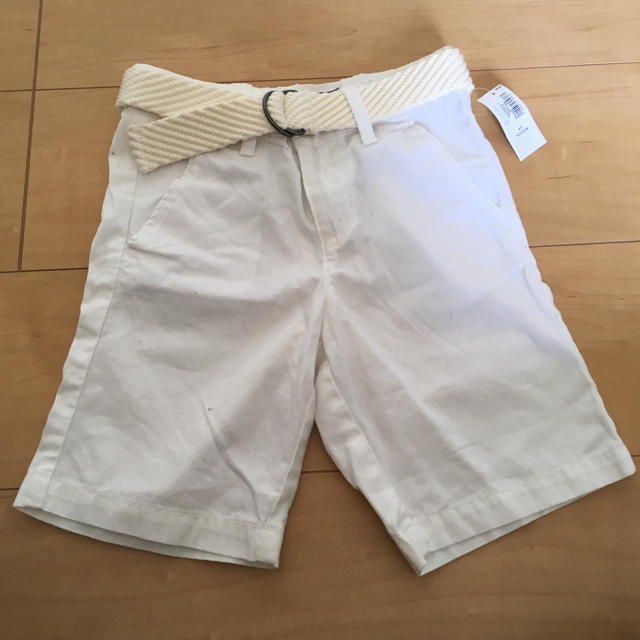 Old Navy(オールドネイビー)のold navy キッズ ハーフパンツ 100 新品 キッズ/ベビー/マタニティのキッズ服男の子用(90cm~)(パンツ/スパッツ)の商品写真