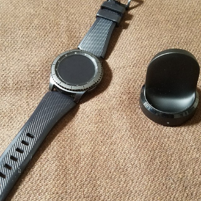 gear s3 galaxyスマートウォッチ