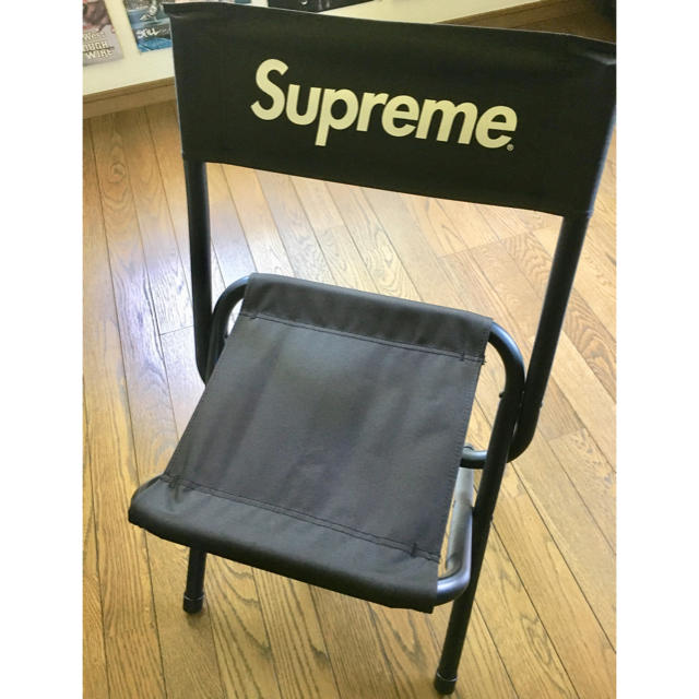 チェア Supreme コラボ・折りたたみチェアー 未使用品!の通販 by