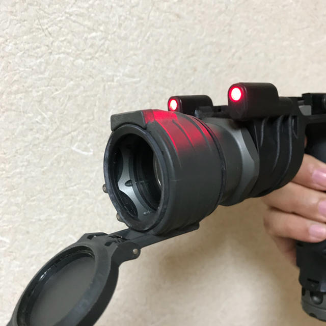 SUREFIRE(シュアファイア)のSUREFIRE M900A 実物 Tip Off Filter おまけ エンタメ/ホビーのミリタリー(その他)の商品写真