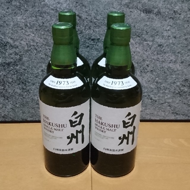 サントリー(サントリー)の白州 ＮＶ 4本 700ml 食品/飲料/酒の酒(ウイスキー)の商品写真