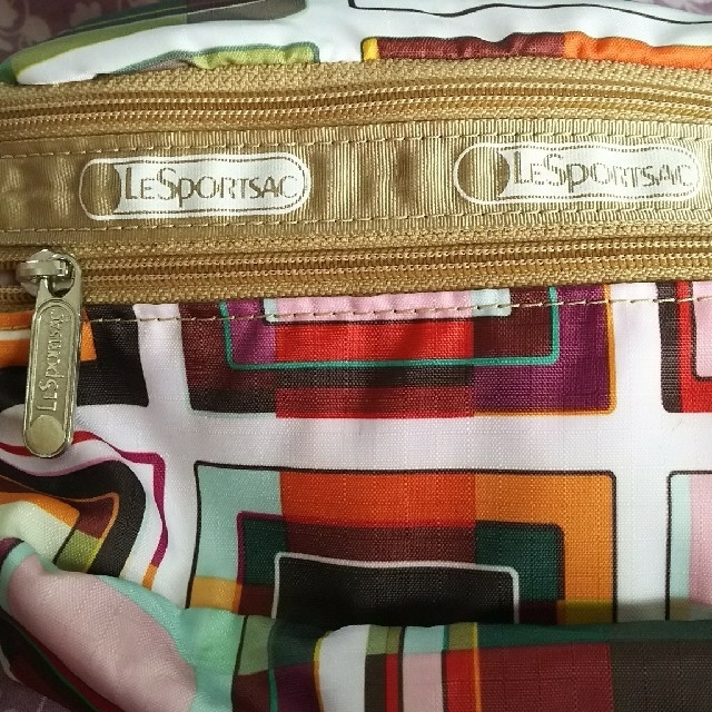 LeSportsac(レスポートサック)のレスポートサック☆ウエストポーチ レディースのバッグ(ボディバッグ/ウエストポーチ)の商品写真