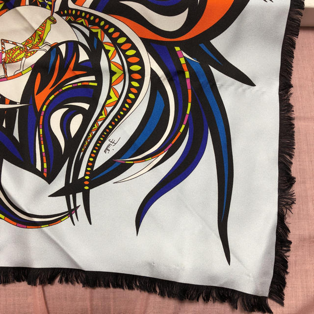 EMILIO PUCCI(エミリオプッチ)の未使用♡エミリオプッチ♡スカーフ レディースのファッション小物(バンダナ/スカーフ)の商品写真