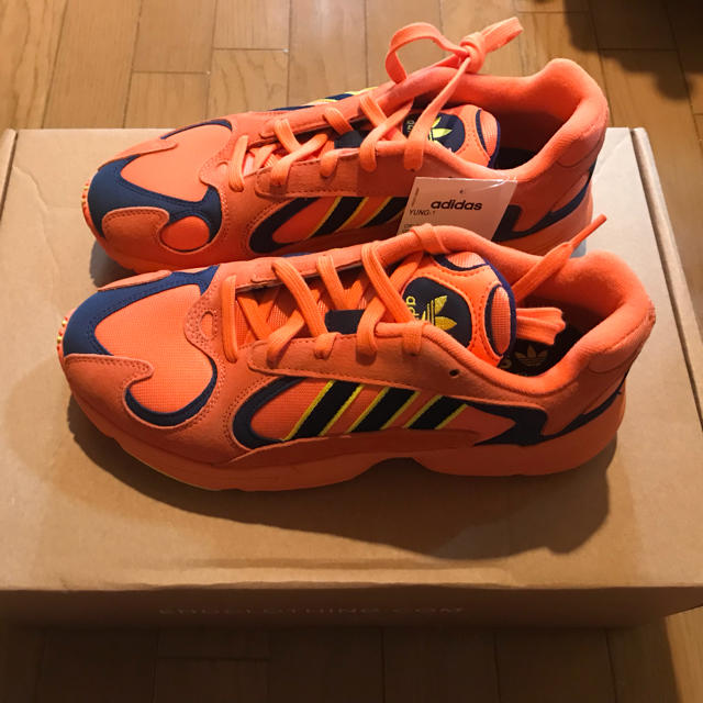 adidas(アディダス)の年末年始　adidas originals yung1 アディダス ヤング ワン メンズの靴/シューズ(スニーカー)の商品写真