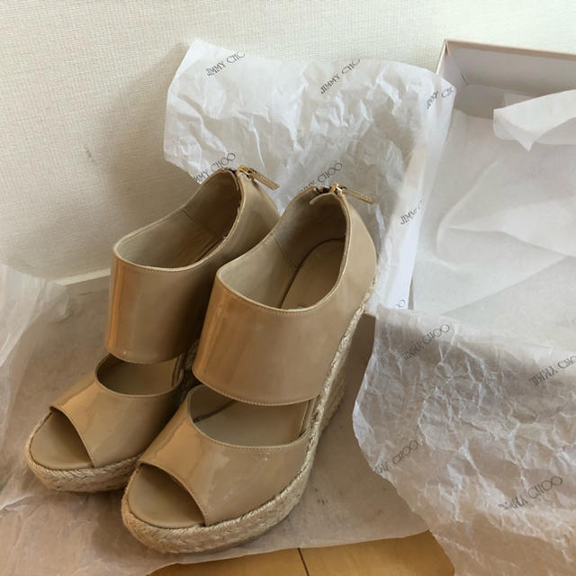 Jimmy choo 新品 ウェッジソールのサンダル Jimmy choo 新品 ウェッジソールのサンダル