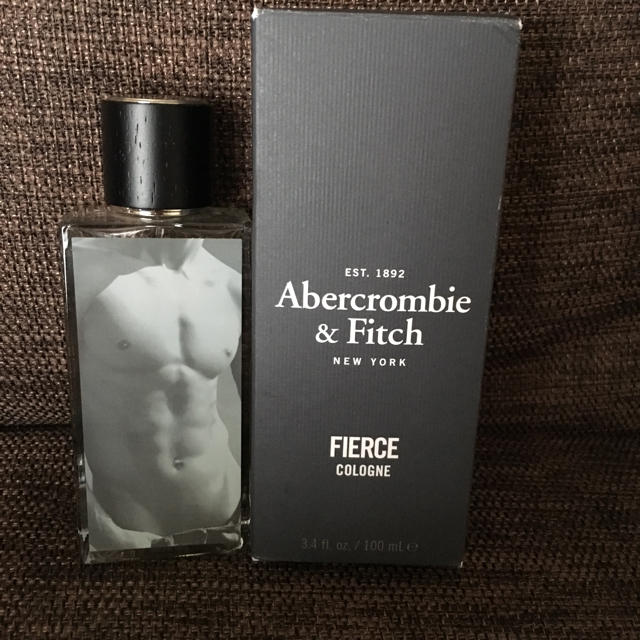 Abercrombie&Fitch(アバクロンビーアンドフィッチ)のAbercrombie&Fitch  FIERCE 100ml コスメ/美容の香水(香水(男性用))の商品写真