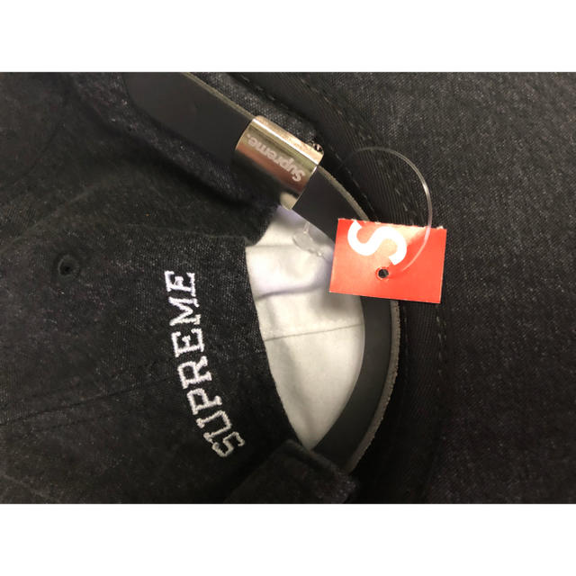 Supreme(シュプリーム)のWashed Chambary S Logo 6-panel メンズの帽子(その他)の商品写真