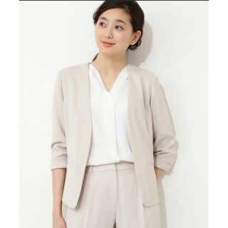 ナチュラルビューティーベーシック(NATURAL BEAUTY BASIC)の完売Mサイズ 新品未使用 ナチュラルビューティーベーシック ノーカラージャケット(ノーカラージャケット)