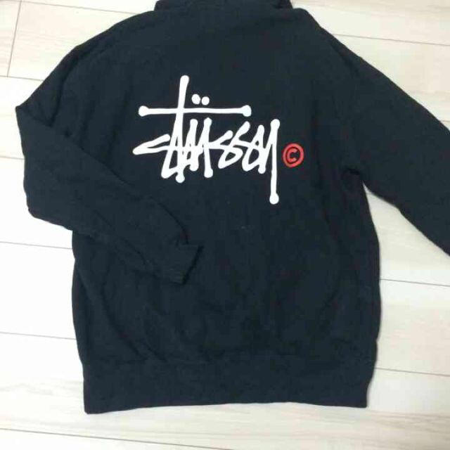 STUSSY(ステューシー)のstussy  レディースのトップス(パーカー)の商品写真