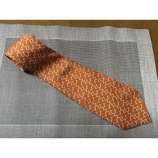 エルメス(Hermes)の☆正規品エルメス ネクタイ☆オレンジ/白模様(ネクタイ)