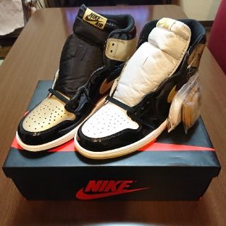 ナイキ(NIKE)のAIR JORDAN 1 RETRO OG NRG  “GOLD TOP3”(スニーカー)