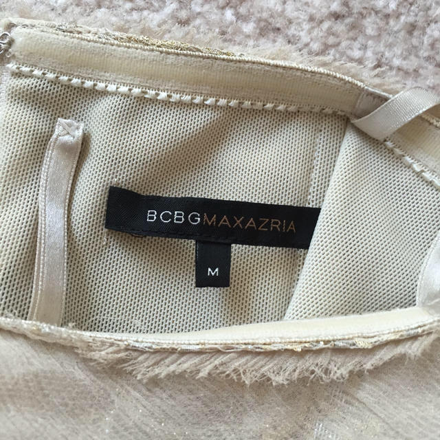 BCBGMAXAZRIA(ビーシービージーマックスアズリア)のBCBGMAXAZRIA レースベアワンピース 美品 レディースのワンピース(ひざ丈ワンピース)の商品写真