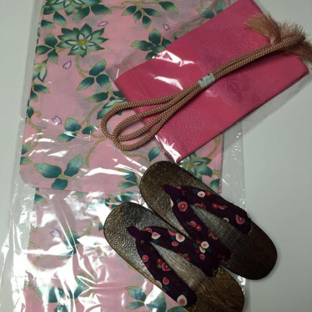 新品♡ピンク色浴衣・帯・帯紐・下駄セット