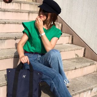 ザラ(ZARA)のZARA グリーンフリルトップス(カットソー(半袖/袖なし))