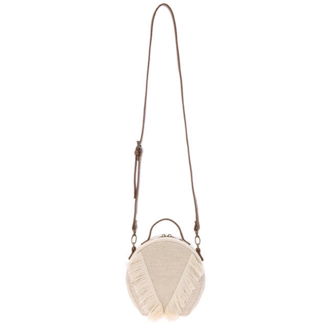 ALEXIA STAM(アリシアスタン)のALEXIA STAM V Fringe Round Bag Ivory レディースのバッグ(ショルダーバッグ)の商品写真