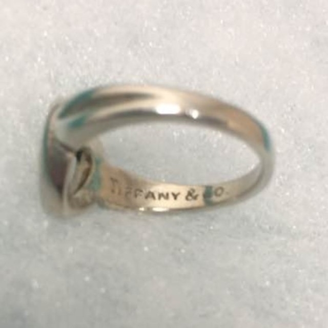 Tiffany & Co.(ティファニー)のティファニー　ハート♥️&リボン🎀　リング レディースのアクセサリー(リング(指輪))の商品写真