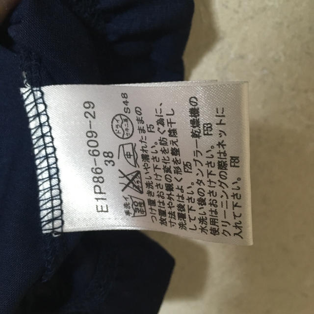 【新品タグ付き】バーバリーブルーレーベル Tシャツ 3