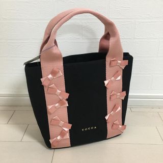 トッカ(TOCCA)の【ray様専用】TOCCA リボンキャンバス  kitty トートバッグ ピンク(トートバッグ)