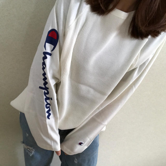 Champion(チャンピオン)の新品★championワッフルロゴロングTシャツ メンズのトップス(Tシャツ/カットソー(七分/長袖))の商品写真