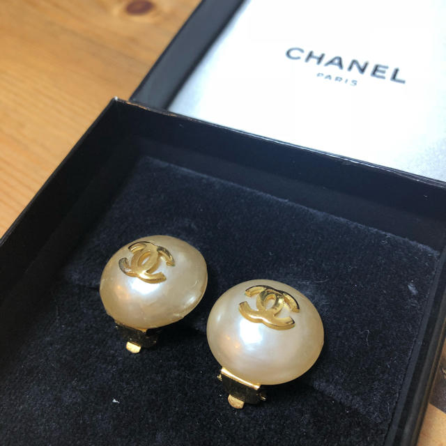 CHANEL(シャネル)のシャネル・CHANEL ・パールイヤリング レディースのアクセサリー(イヤリング)の商品写真