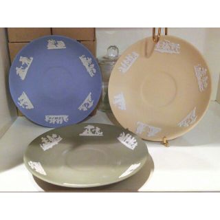 ウェッジウッド(WEDGWOOD)の値下げ↓↓ ウェッジウッド 訳あり ソーサーのみ ブルー･グリーン･イエロー3枚(食器)