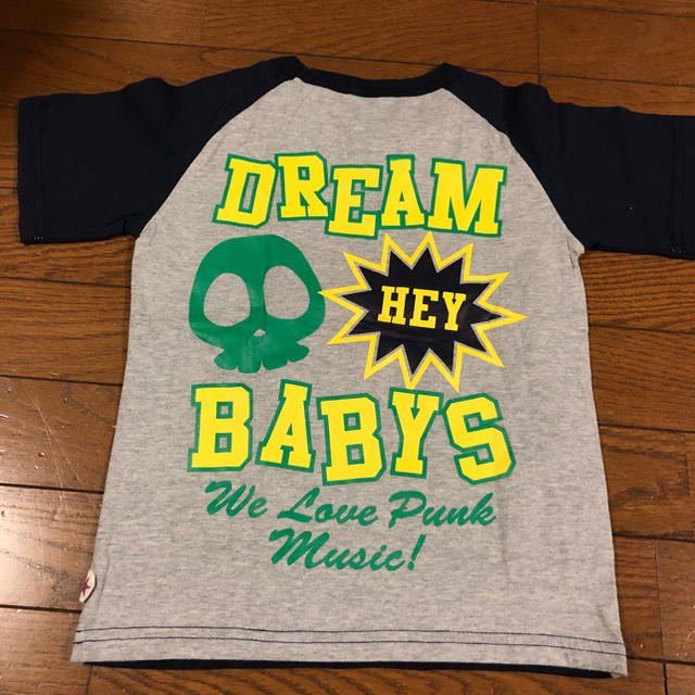 DREAMBABYS(ドリームベイビーズ)のDREAM BABYS Tシャツ 120cm キッズ/ベビー/マタニティのキッズ服男の子用(90cm~)(Tシャツ/カットソー)の商品写真