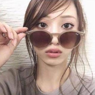 レイバン(Ray-Ban)の超大人気！！Ray-BanRB2180F(サングラス/メガネ)